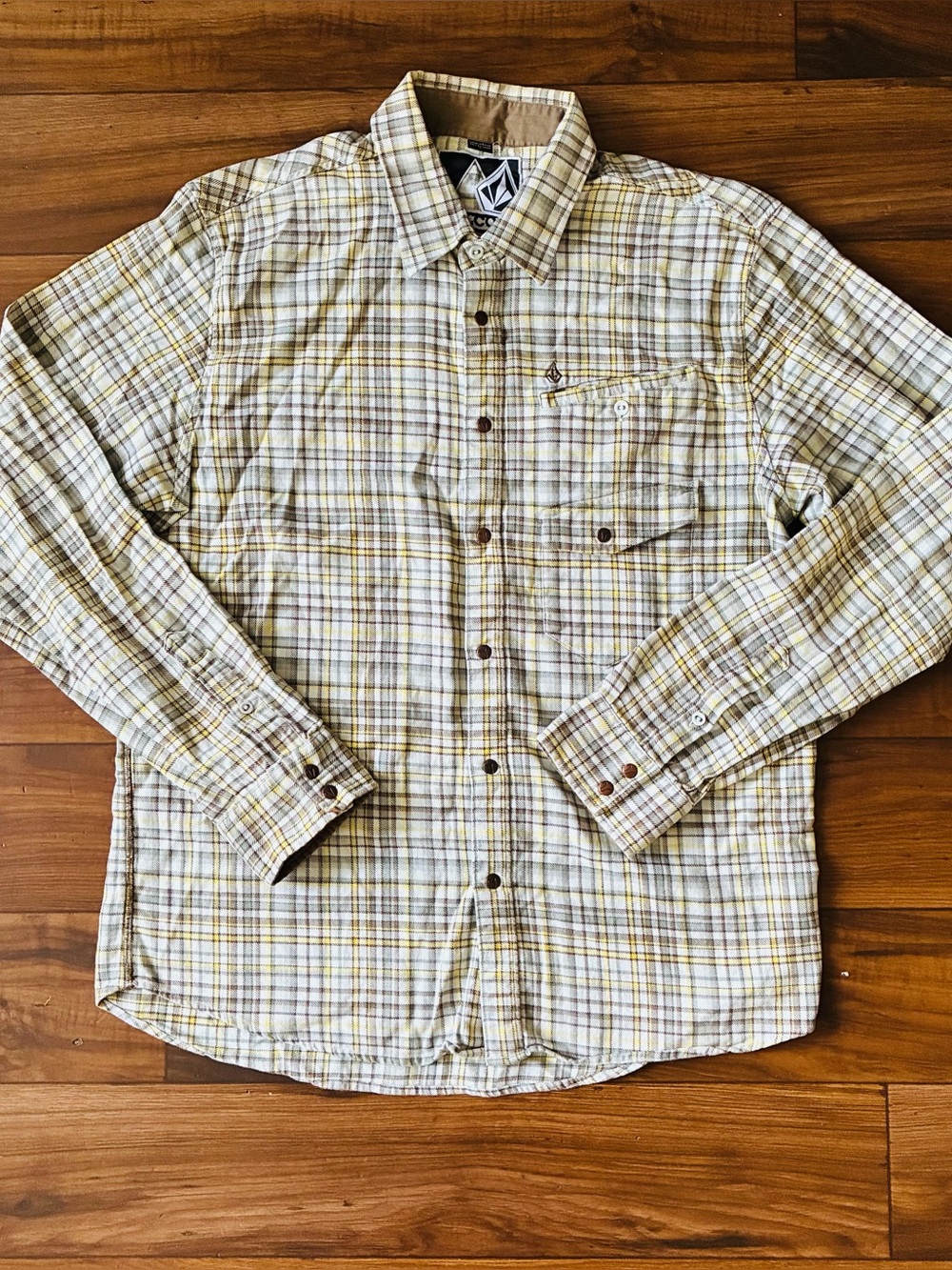 VOLCOM Skate Long Sleeve Front Snap Flannel Shirt Men’s Size Large